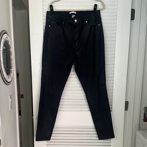 Good American Black Pants